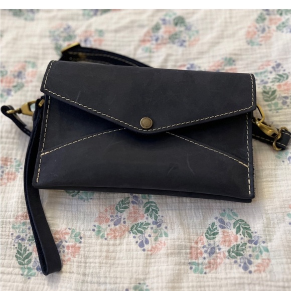 Portland Leather Goods Envelope Convertible Crossbody Blue Holds iPhone & More! - Picture 7 of 8